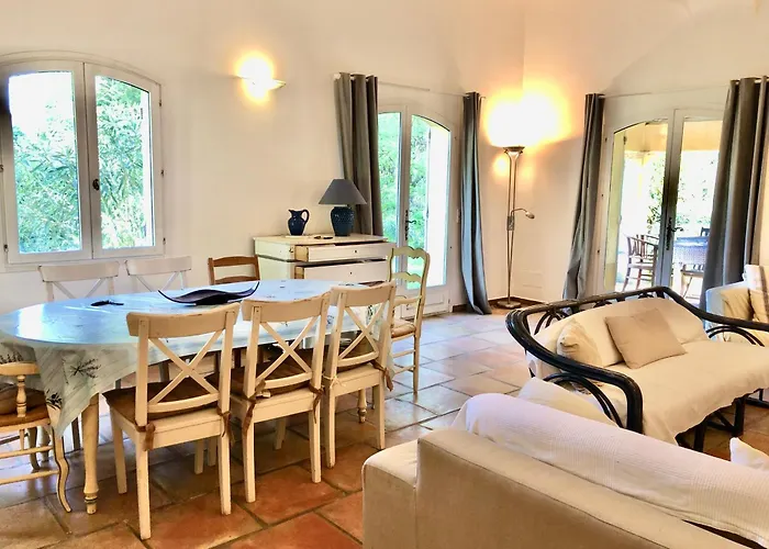 Prázdninový dům Terre De Sel Grimaud