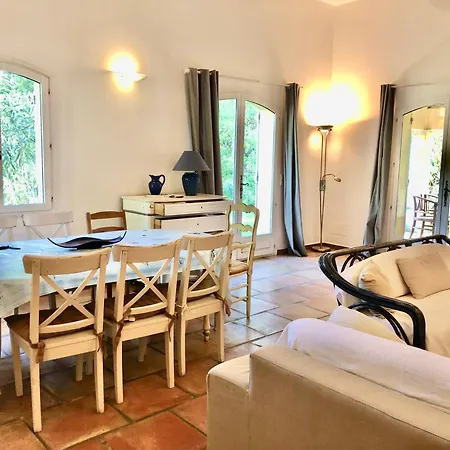 Prázdninový dům Terre De Sel Grimaud